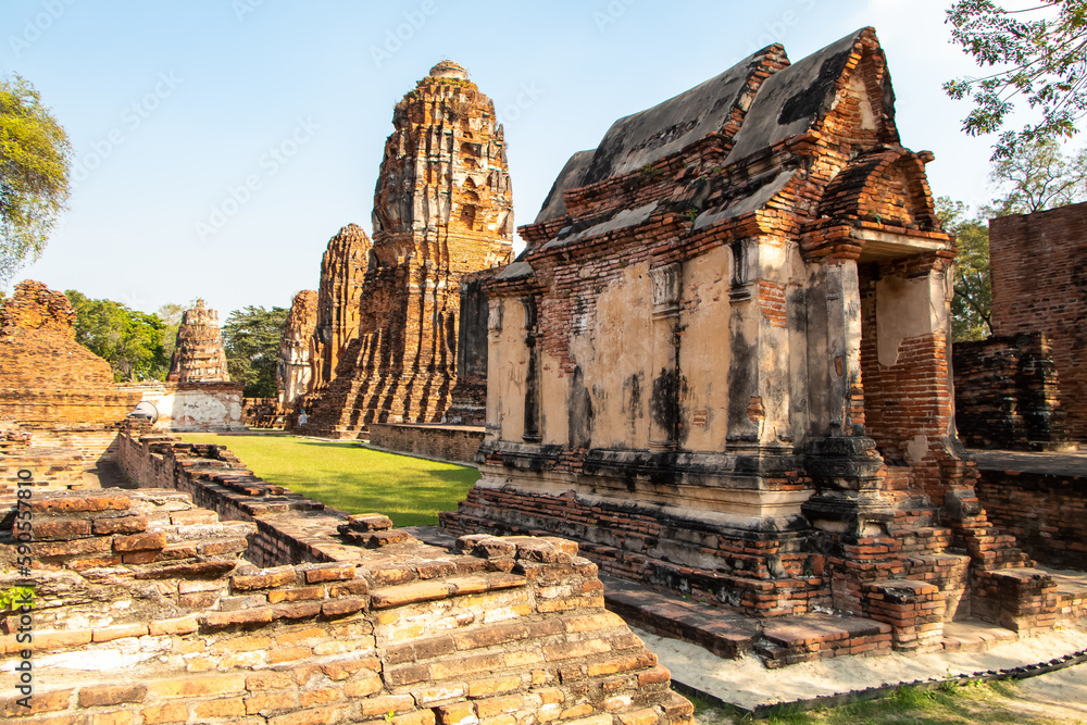 Ancient temples, Wat, Buddhist statues in Ayutthaya, Thailand
