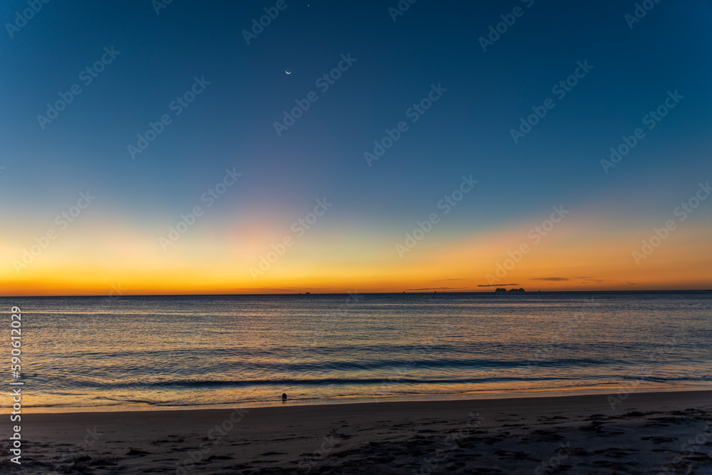 Obraz premium sunset on the beach