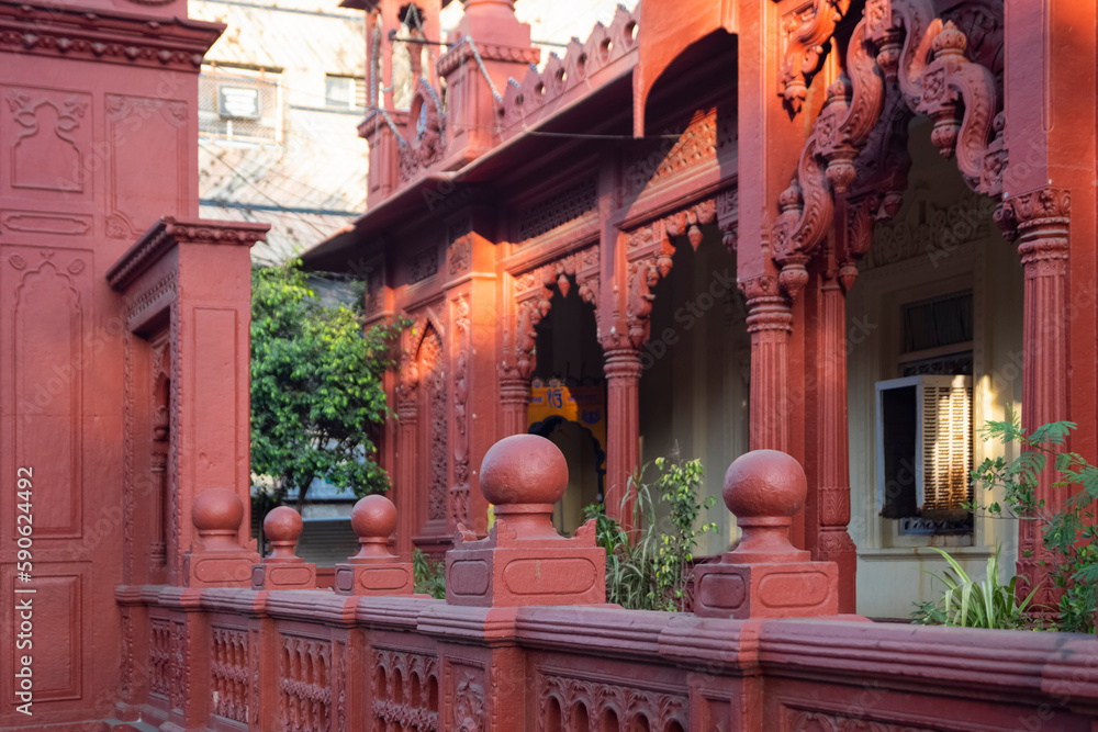 Decorative Pillars & Arches of Gurudwara Shri Guru Singh Sabha, Indore