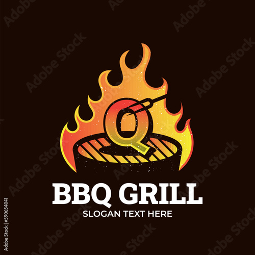 Letter Q logo barbecue logo with bbq logotype and fire concept in combination with spatula, vintage.