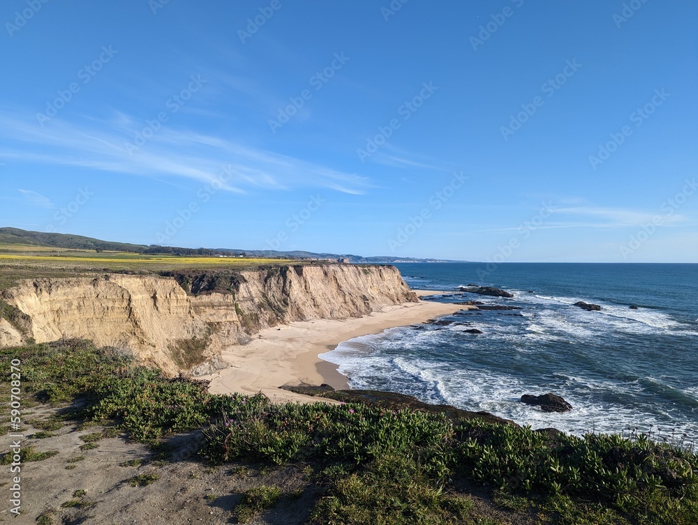 Half Moon Bay coastline, Northern California coastside, Pacific Ocean cliffside view, San Francisco coastline, Pacific Ocean cliffs, view of the ocean from the cliffs along Half Moon Bay coast Half Moon Bay coastline, Northern California coastside, Pacific Ocean cliffside view, San Francisco coastline, Pacific Ocean cliffs, view of the ocean from the cliffs along Half Moon Bay coast