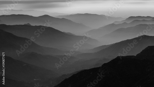 black and white mountain sunset from the Morro Rock Viewpoint inside of Sequoia National Park