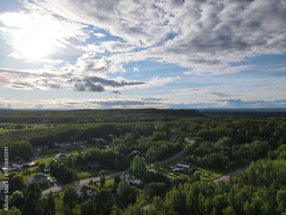 Drone shot of Thunder Bay Ontario with lots of green trees