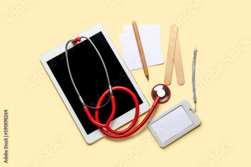 Medical tablet with red ste...