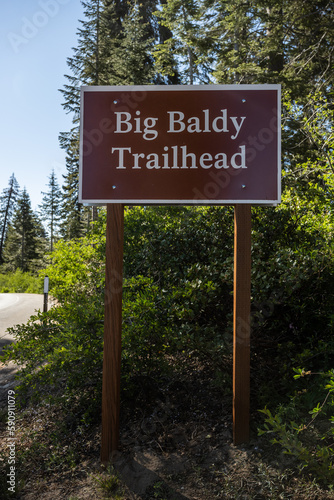 Big Baldy Trailhead Sign In Kings Canyon