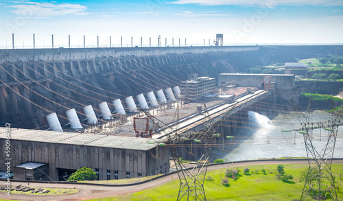 Itaipu Hydroelectric Power Plant, Paraná, Brazil. © asaffsouza