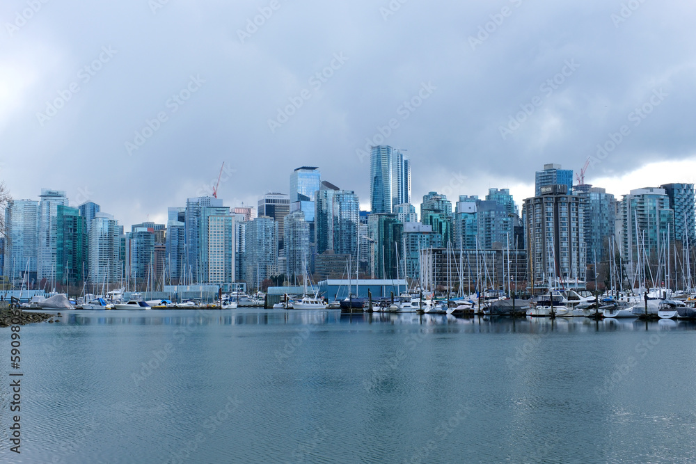 Obraz premium 4k Beautiful harbour, port, marina, haven, sailing boats, yachts, blue water, lake, bay, trees, park, house, docks, calm, sunny day. High quality 4k footage