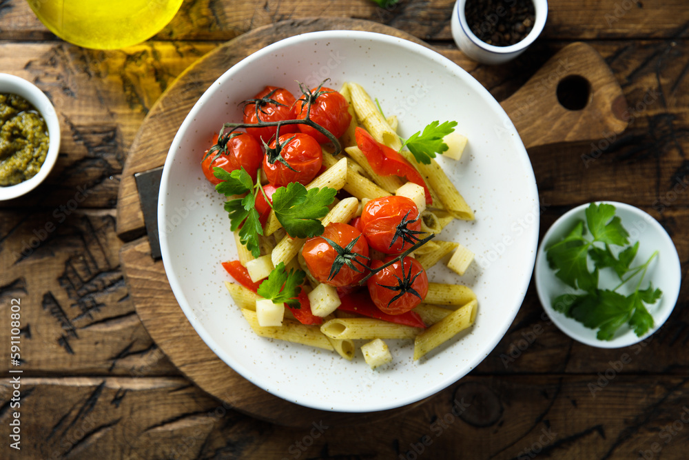 Pasta with baked tomatoes and cheese Pasta with baked tomatoes and cheese
