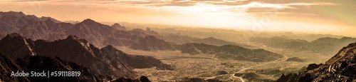 جبل النور في مكة المكرمة وجبل احد في المدينة المنورة وجبال الطائف
Jabal Al-Nour and Cave Hira in Makkah Al-Mukarramah, Mount Uhud in Al-Madinah Al-Munawwarah, and the Taif Mountains
