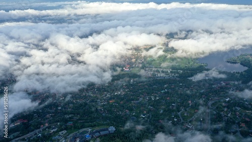 vue aérienne panoramique d'Oslo depuis Holmenkollen, norvège  © Lotharingia