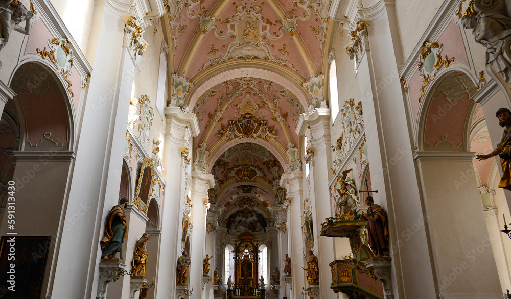Obraz premium Innenansicht der Basilika St. Vitus (Ellwangen)