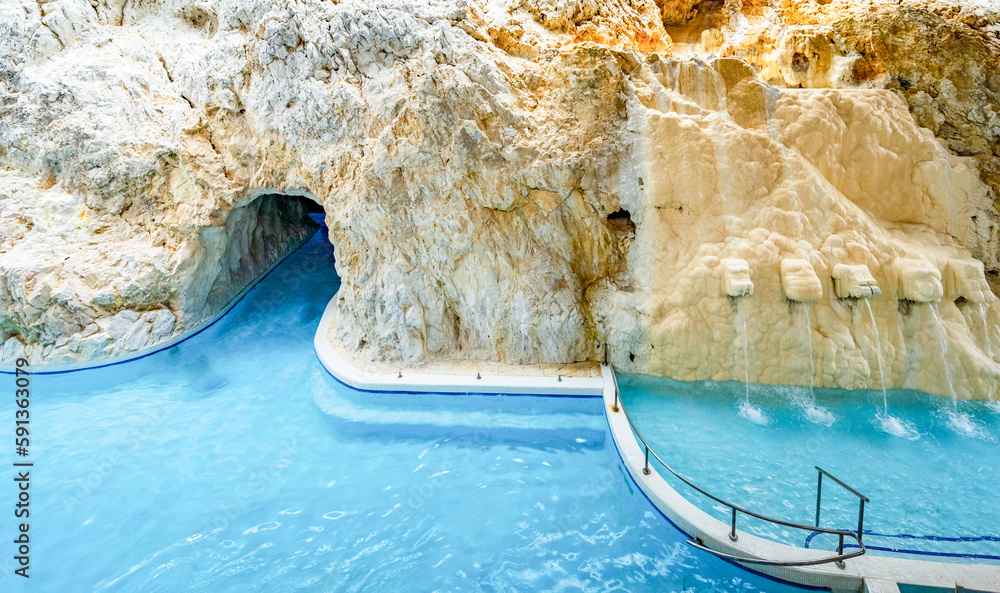 Cave bath complex (Barlangfurdo), a thermal bath complex in a natural