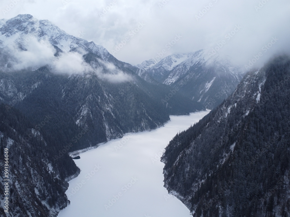 Obraz premium Jiuzhaigou Valley Scenic and Historic Interest Area(aerial photography),Aba Tibetan Autonomous Prefecture,Sichuan,China