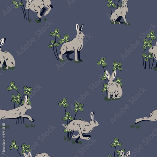 Powtarzalny leśny wzór. Zające i koniczyna. Dzikie króliki na niebieskim tle. Ilustracja wektorowa.
