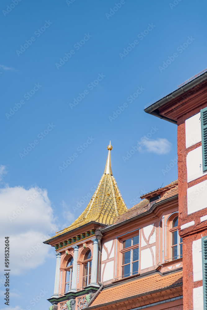 Goldenes Dach und Erker des Rathauses, Schwabach, Mittelfranken, Franken, Bayern, Deutschland, Europa