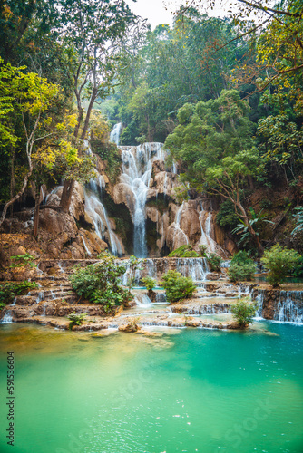 Cascada laos