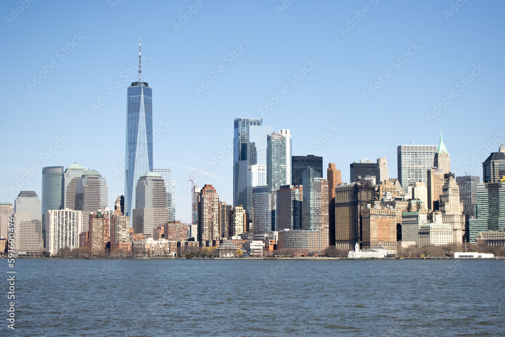 Fototapeta premium The Manhattan skyline, in New York City from the Hudson River
