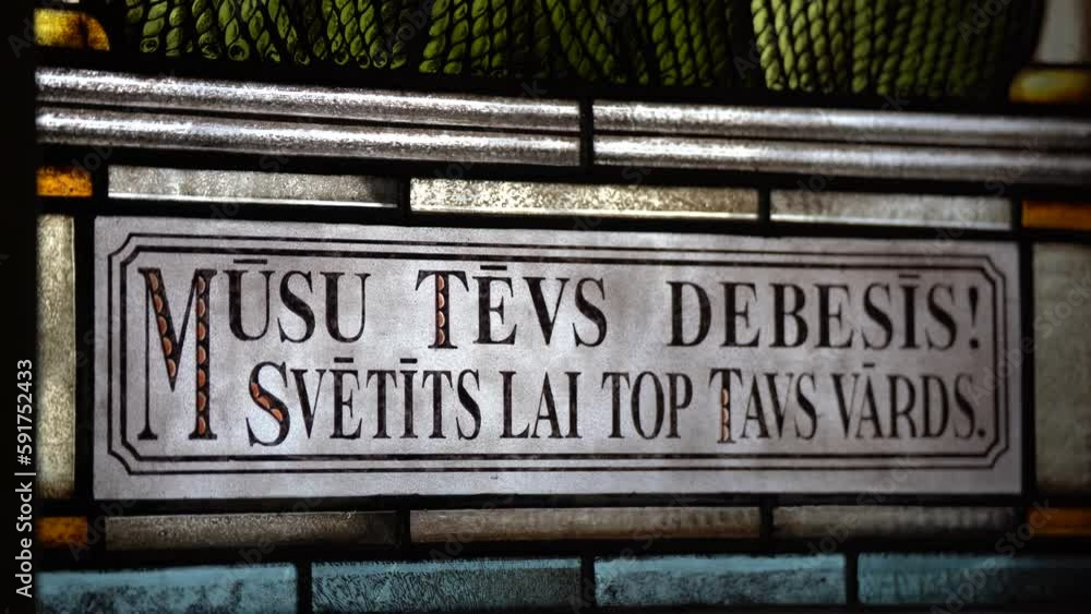 Video Stock The prayer text "Mūsu tēvs debesīs, lai svētīts top tavs