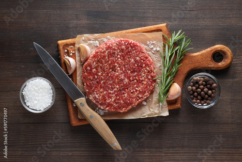 Fotografie Ingredient for cooking grilled meat - ground meat