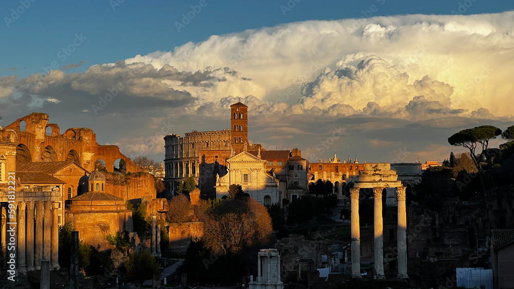 Fototapeta premium Ancient Rome at sunset, with a huge cloud in the sky