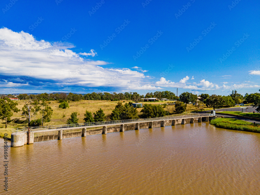 Obraz premium Aerial view of the Lake Inverell Reserve in New South Wales, Australia