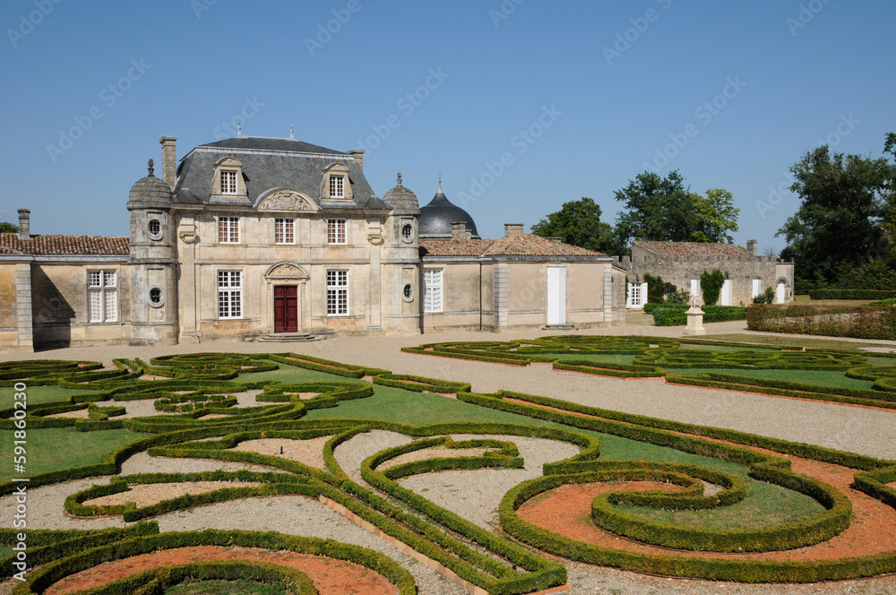 France, the classical castle of Malle in Gironde