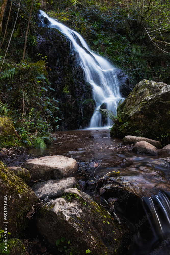 Fototapeta premium Cascada de xorroxin, valle del baztán