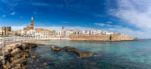 Obraz na plátně Panoramica Porta Vecchia Monopoli