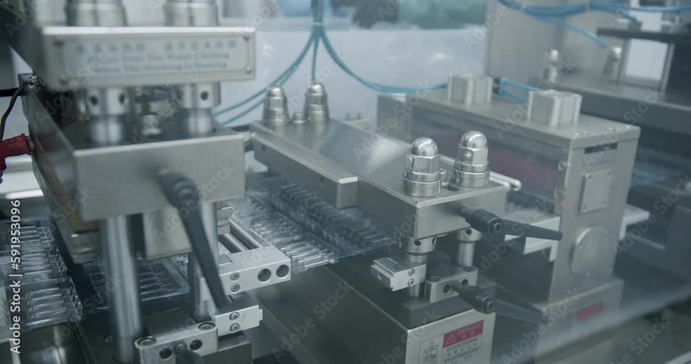 Vial in packaging for ampoules. Pharmaceutical automatic industry and