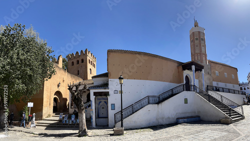 Morocco, Africa: view of Outa el Hamam, the central square of Chefchaouen dominated by the 15th century kasbah and the town Grand Mosque © Naeblys