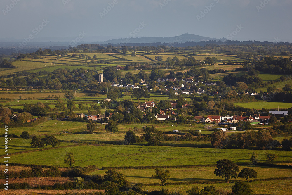 © Designpics - View across the countryside from the slopes of Crook Peak, Somerset, Great Britain; Somerset, England © Designpics - View across the countryside from the slopes of Crook Peak, Somerset, Great Britain; Somerset, England
