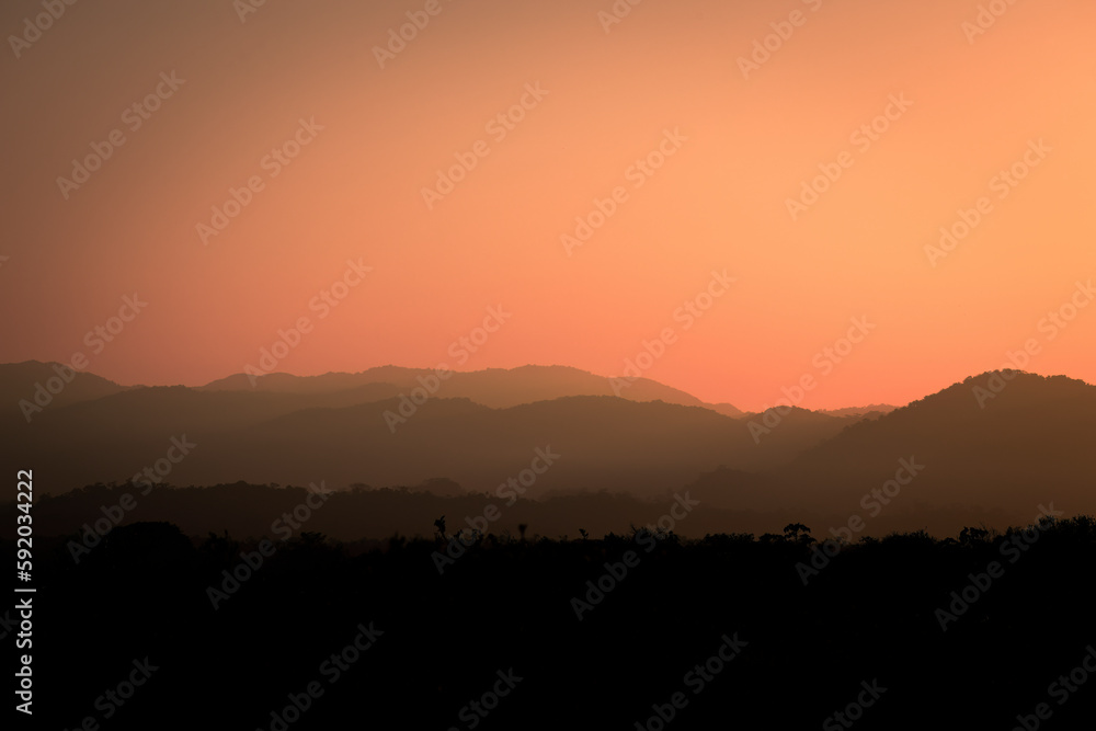 Fototapeta premium Colorful Mountain Sunset