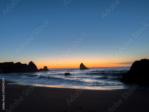 Praia Dona Ana beach with turquoise sea water and cliffs  Portugal. Beautiful Dona Ana Beach  Praia Dona Ana  in Lagos  Algarve  Portugal. 