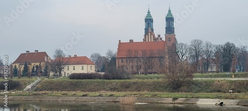 Tumski Island is the only island on the Warta River that has survived to this day, within the boundaries of the city of Poznań. In the 10th century, a wooden fortified settlement w