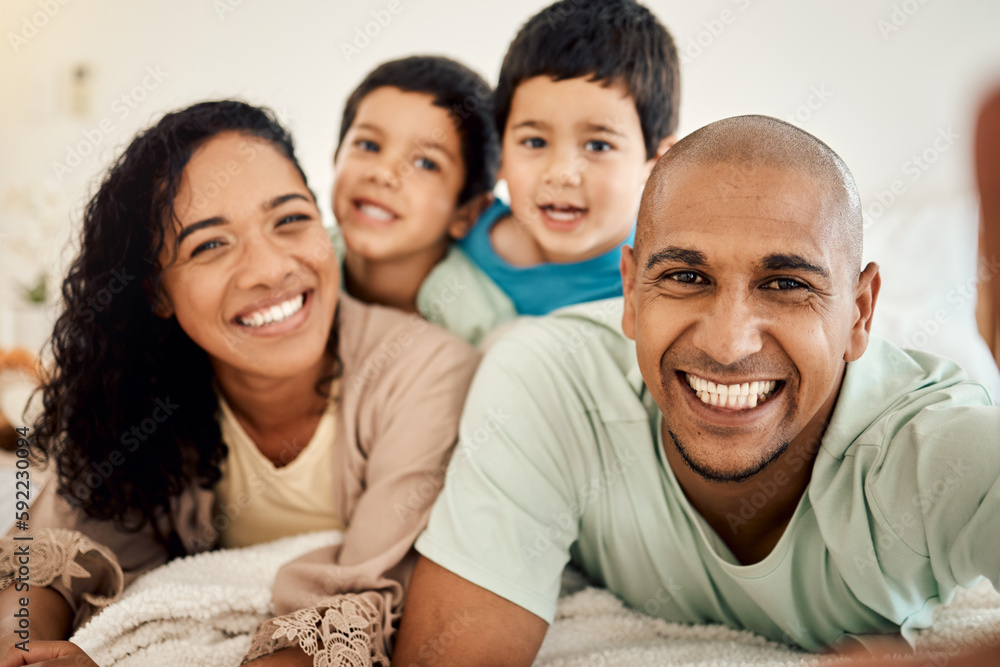 Happy family selfie, bedroom portrait and relax mother, father and children bonding, home and enjoy time together. Happiness, morning love or face of smiling mom, dad and kids on bed for memory photo Happy family selfie, bedroom portrait and relax mother, father and children bonding, home and enjoy time together. Happiness, morning love or face of smiling mom, dad and kids on bed for memory photo