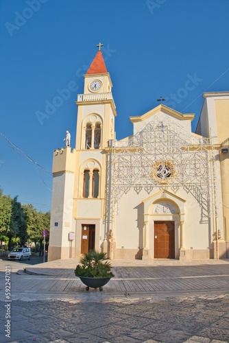 Konstfotografi View of an old church in manfredonia under the clear sky