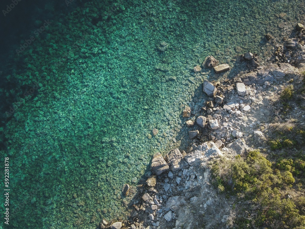 Obraz premium Top view of a rocky tropical coast