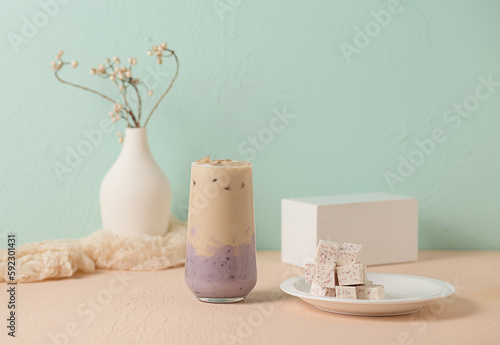 Fresh tone, picturesque milk tea fruit tea drink