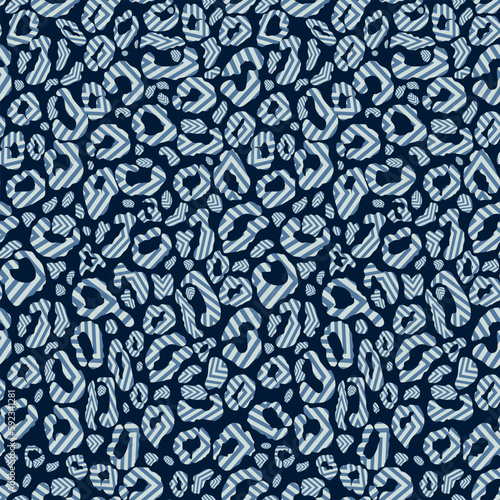 abstract geometric seamless pattern , leopard skin texture. 