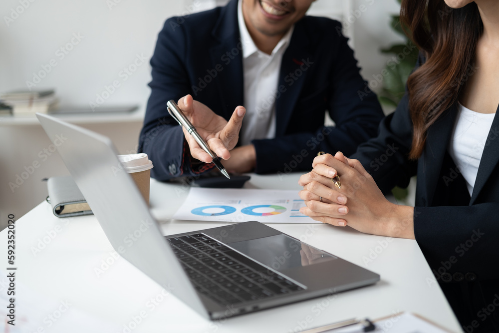 Businessteam collaboration and planning with executive team sharing goal, vision and idea together. Businessteam collaboration and planning with executive team sharing goal, vision and idea together.