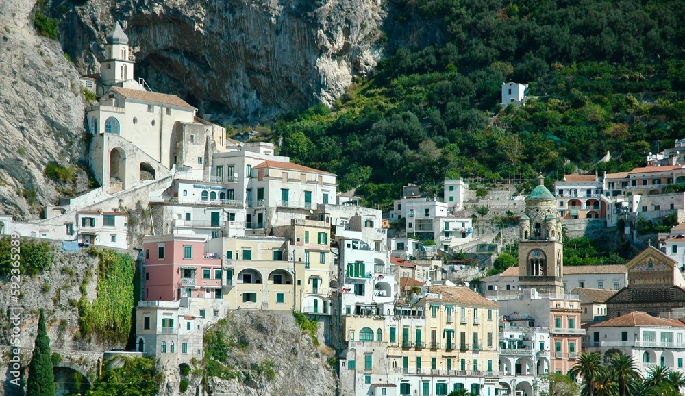 Amalfi . Sulla costiera amalfitana. Golfo di Napoli