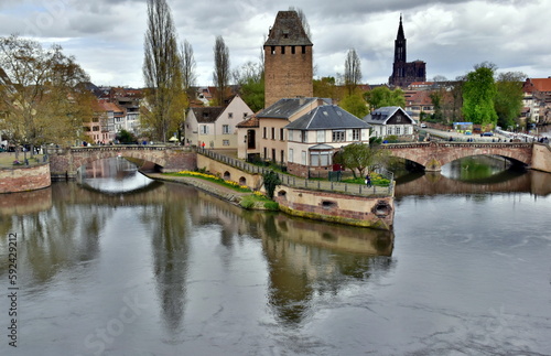 Barage Vauban in Straßburg unter Wolken © christiane65