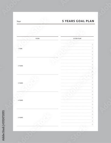 5 years goal plan. Business organizer page. Paper sheet. Realistic vector illustration.