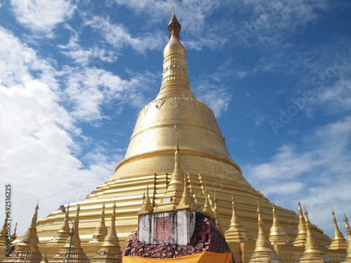 Shwemawdaw pagoda, The tallest pagoda in Bago Myanmar