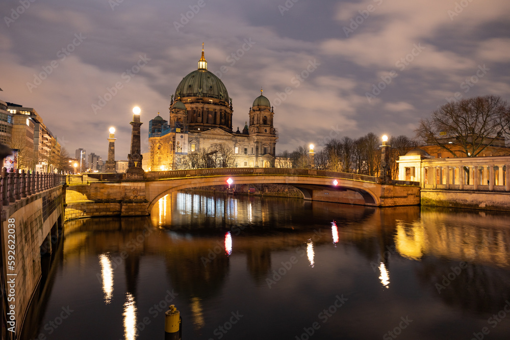 Streets of Berlin by night, photography in Germany, explore city.