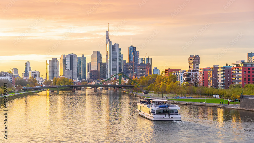 Fototapeta premium Downtown Frankfurt city skyline, cityscape of Germany