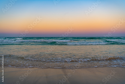 bali nature sunset with sea. nature sunset seascape. photo of nature sunset. nature sunset at beach
