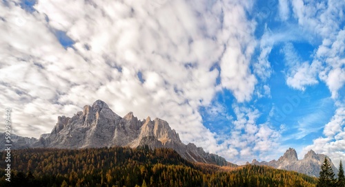 Canvas Print Scenic view of the landscape of the Dolomites under the magnificent sky