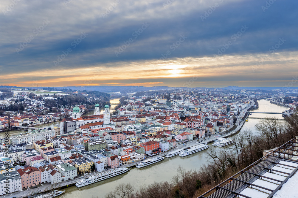 Fototapeta premium Sunset on a winter evening over Passau, Bavaria, Germany.