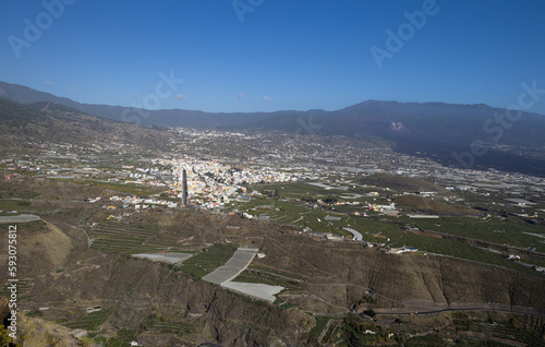 Vistas del Valle de Aridane en la isla canaria de La Palma. photo